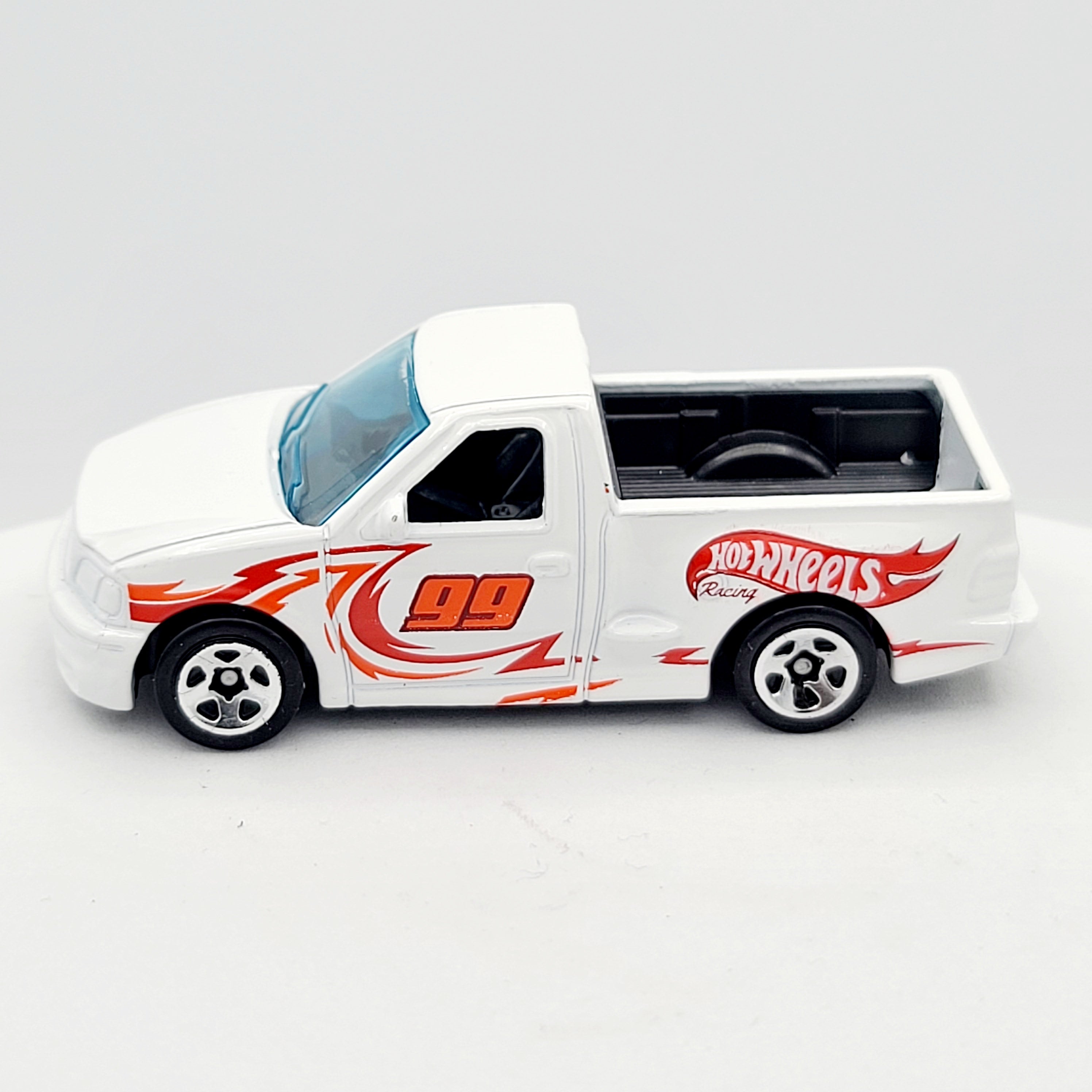 Hot Wheels '99 Ford F-150 SVT Lightning (2023 Multipack Exclusive)